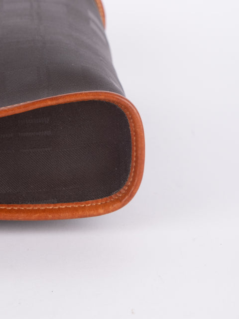 BURBERRY Vintage Zip Pouch