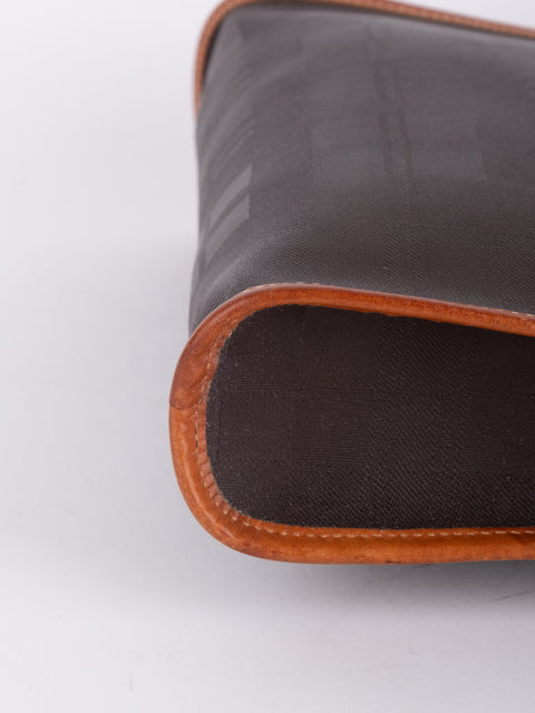 BURBERRY Vintage Zip Pouch