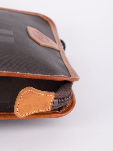 BURBERRY Vintage Zip Pouch