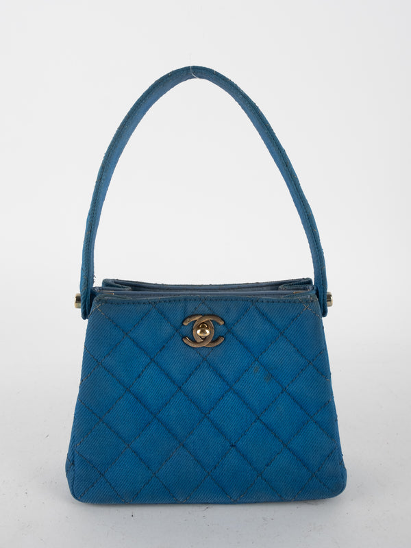 CHANEL Vintage Quilted Top Handle Mini Bag – Karl Lagerfeld Era נדיר במיוחד 90׳