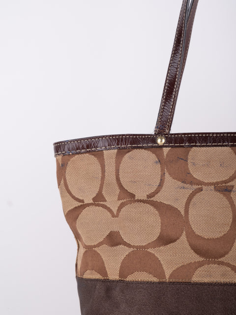 COACH Vintage Signature Brown Trim Tote Bag