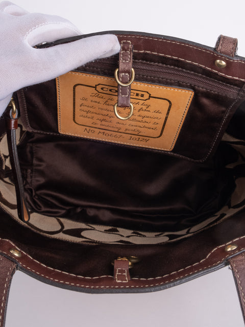 COACH Vintage Signature Brown Trim Tote Bag