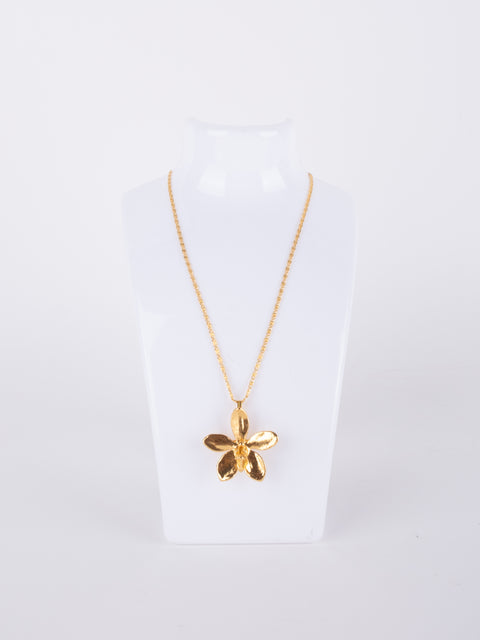 Vintage Gold-Tone Floral Pendant Necklace
