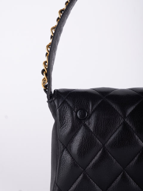 CHANEL Vintage 90s Black Matelassé Shoulder Bag נדיר במיוחד