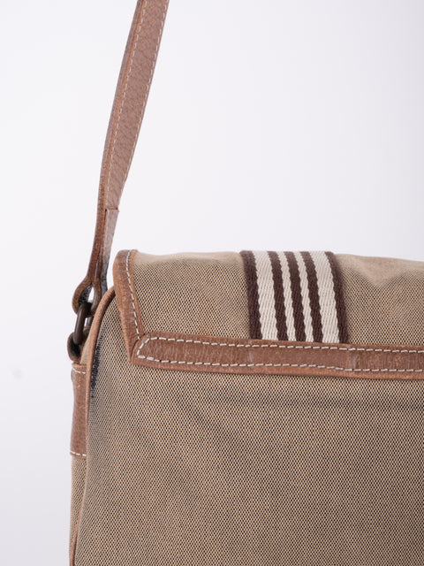 BURBERRY Vintage Check Messenger Bag