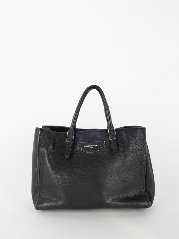 Balenciaga City Grained Calfskin Plate Papier A6 Zip Around Tote - Black