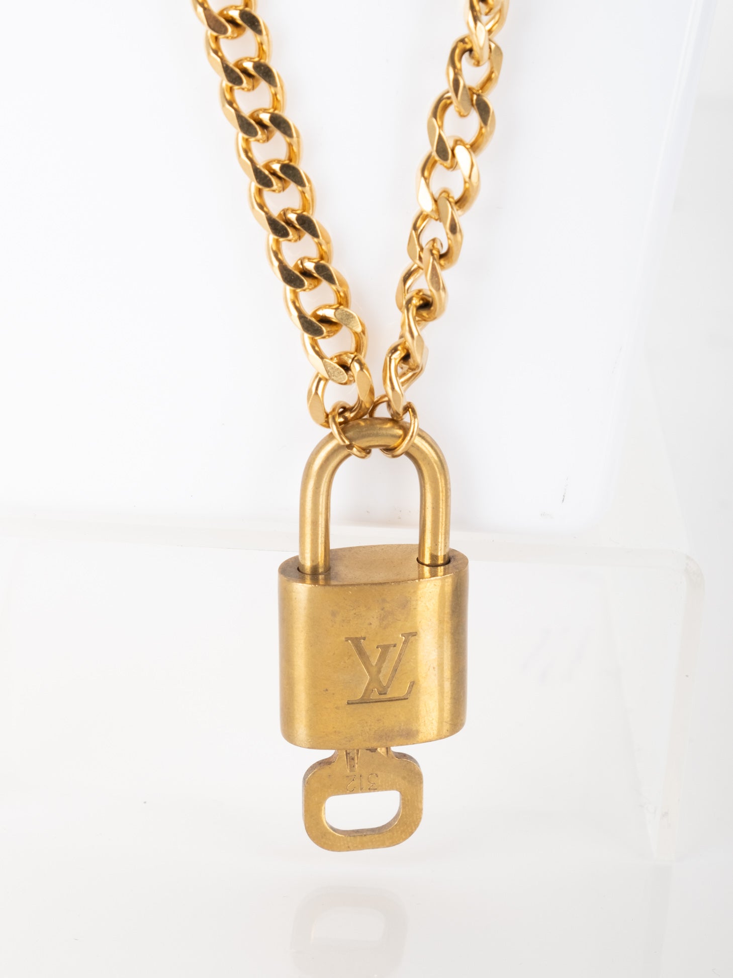 Louis Vuitton Necklaces