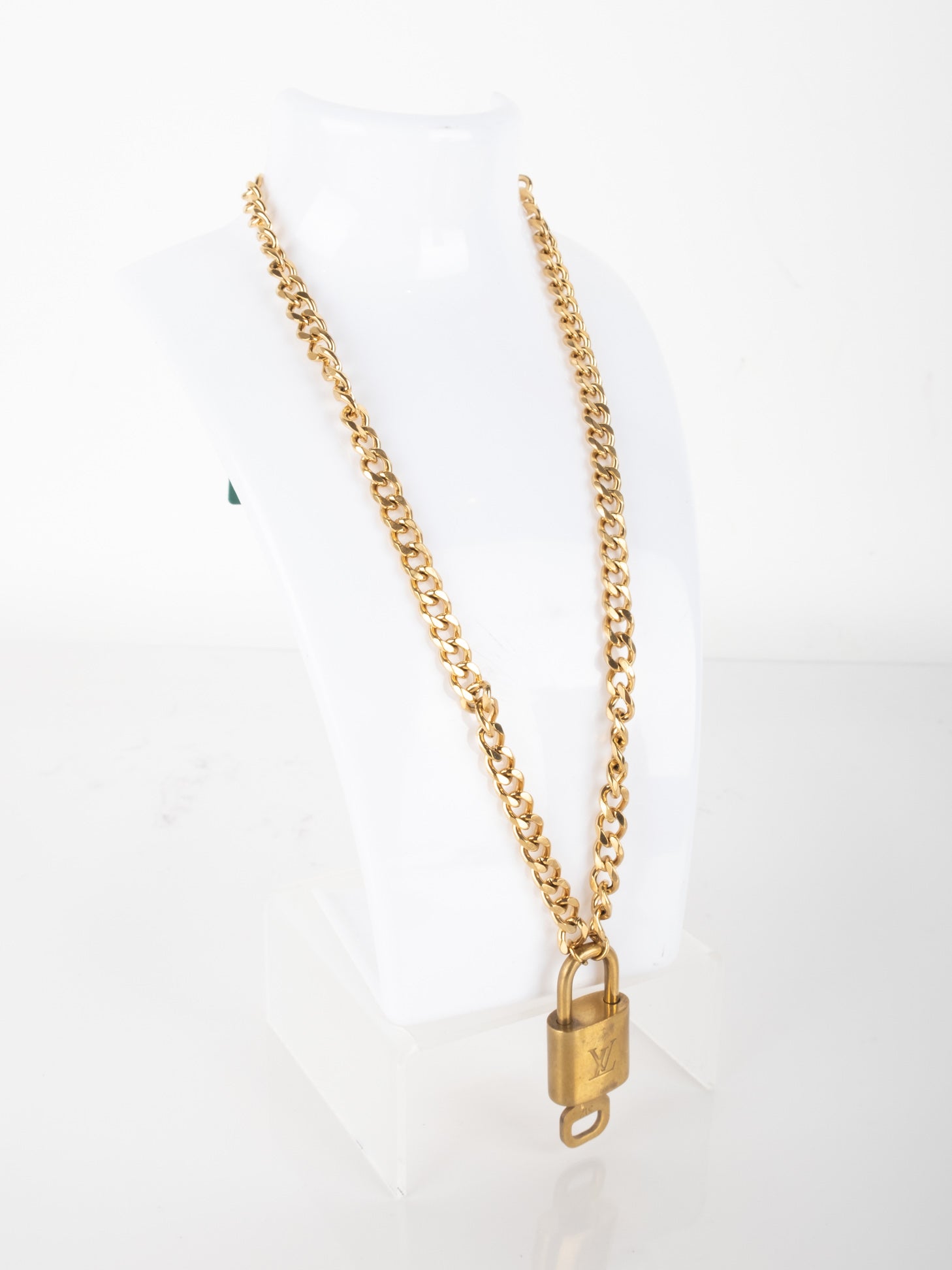 Louis Vuitton Necklaces