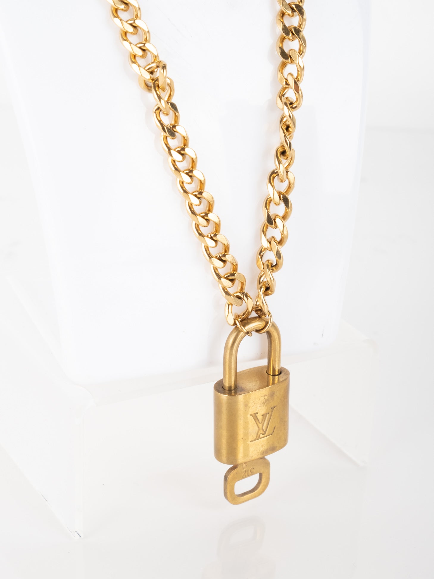 Louis Vuitton Necklaces