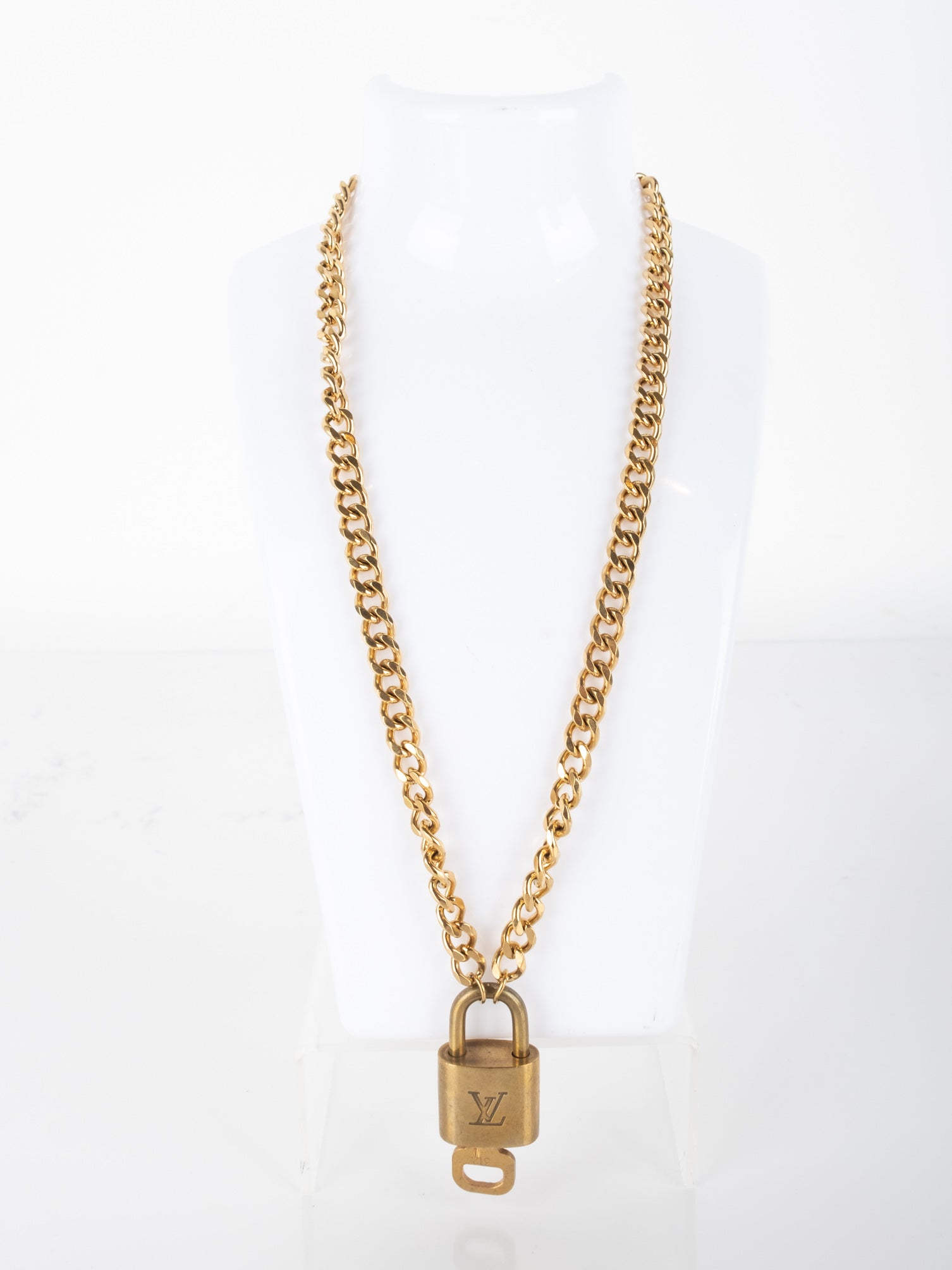 Louis Vuitton Necklaces