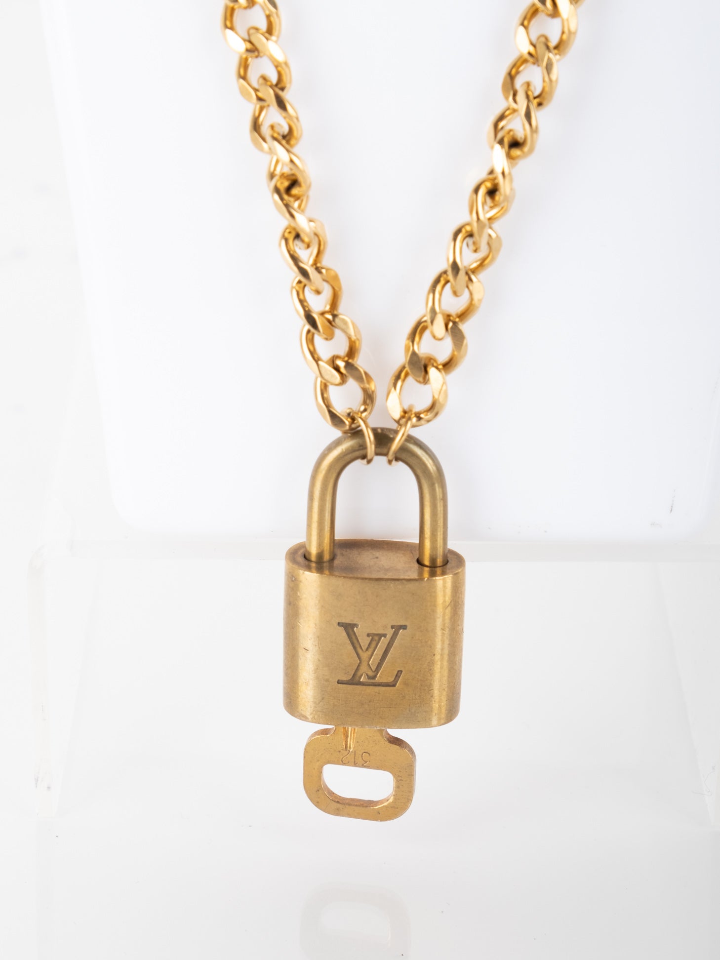 Louis Vuitton Necklaces