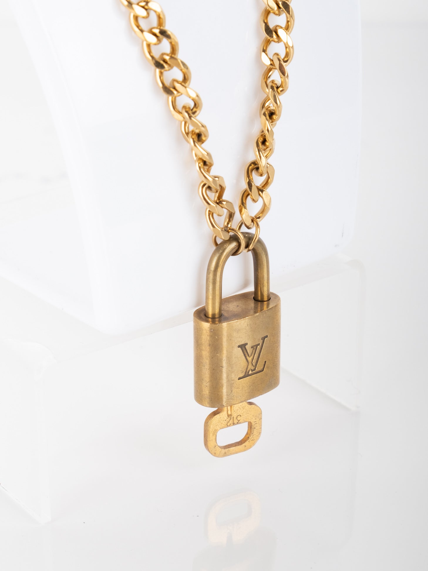 Louis Vuitton Necklaces