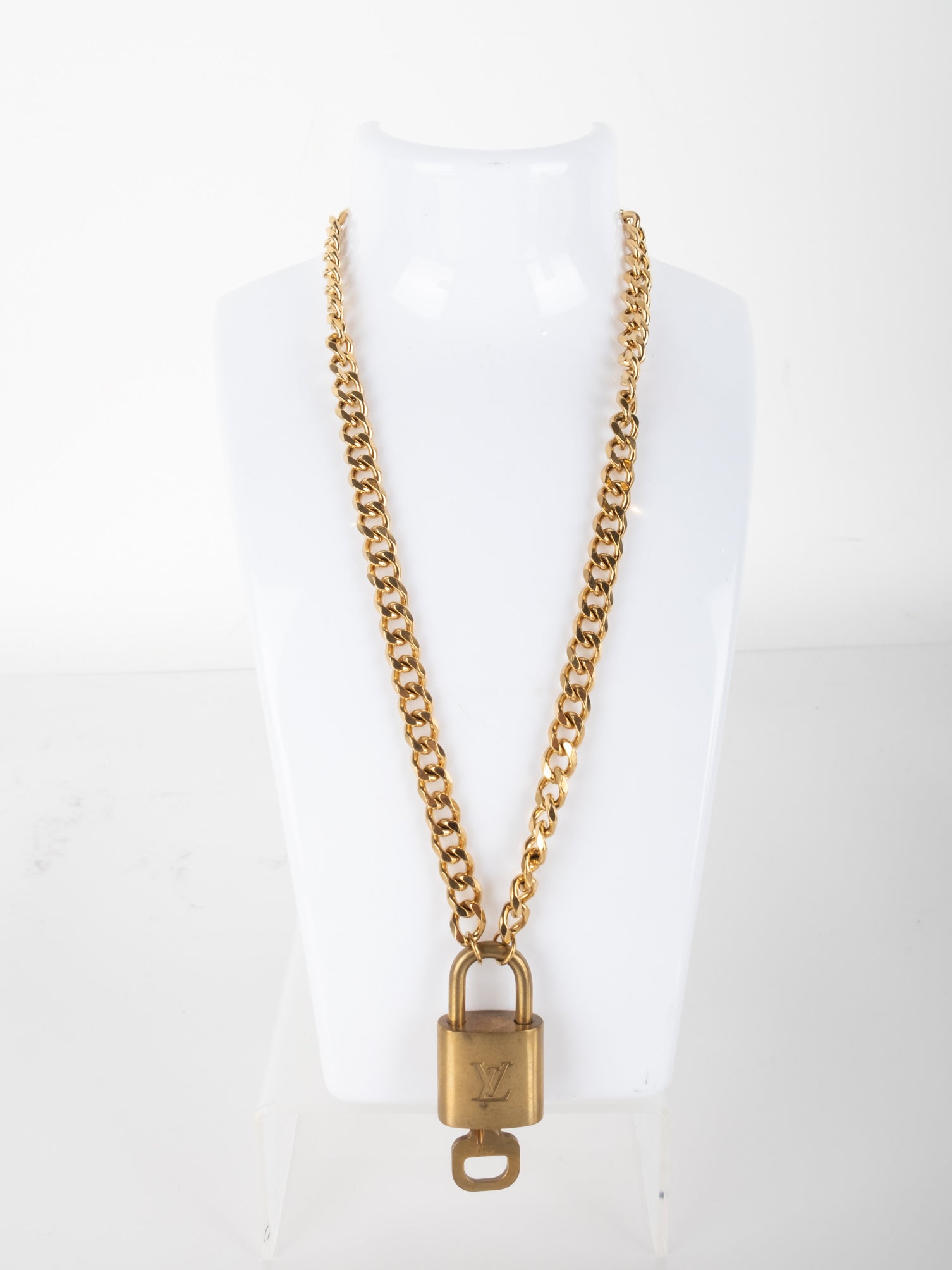 Louis Vuitton Necklaces