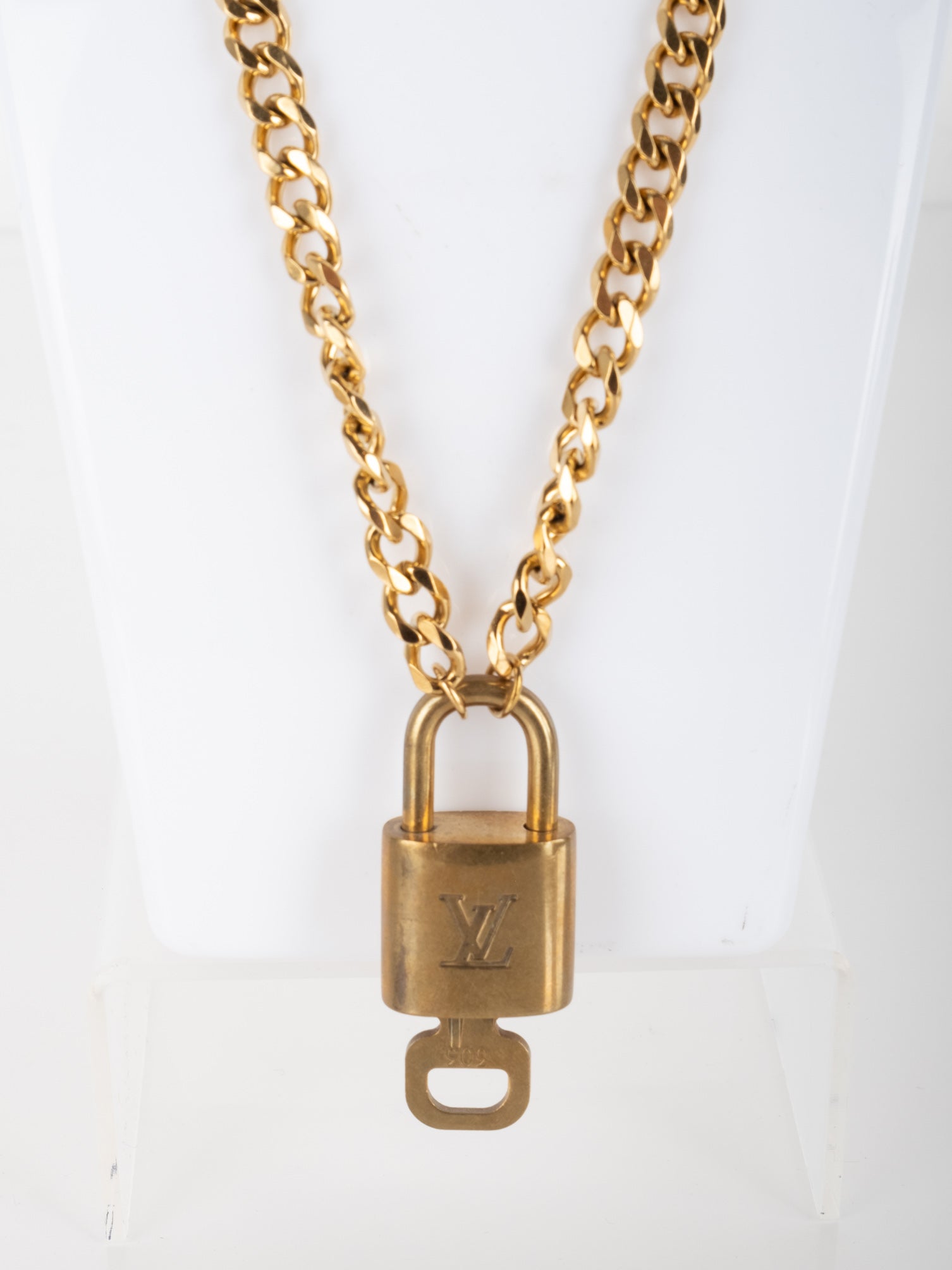 Louis Vuitton Necklaces