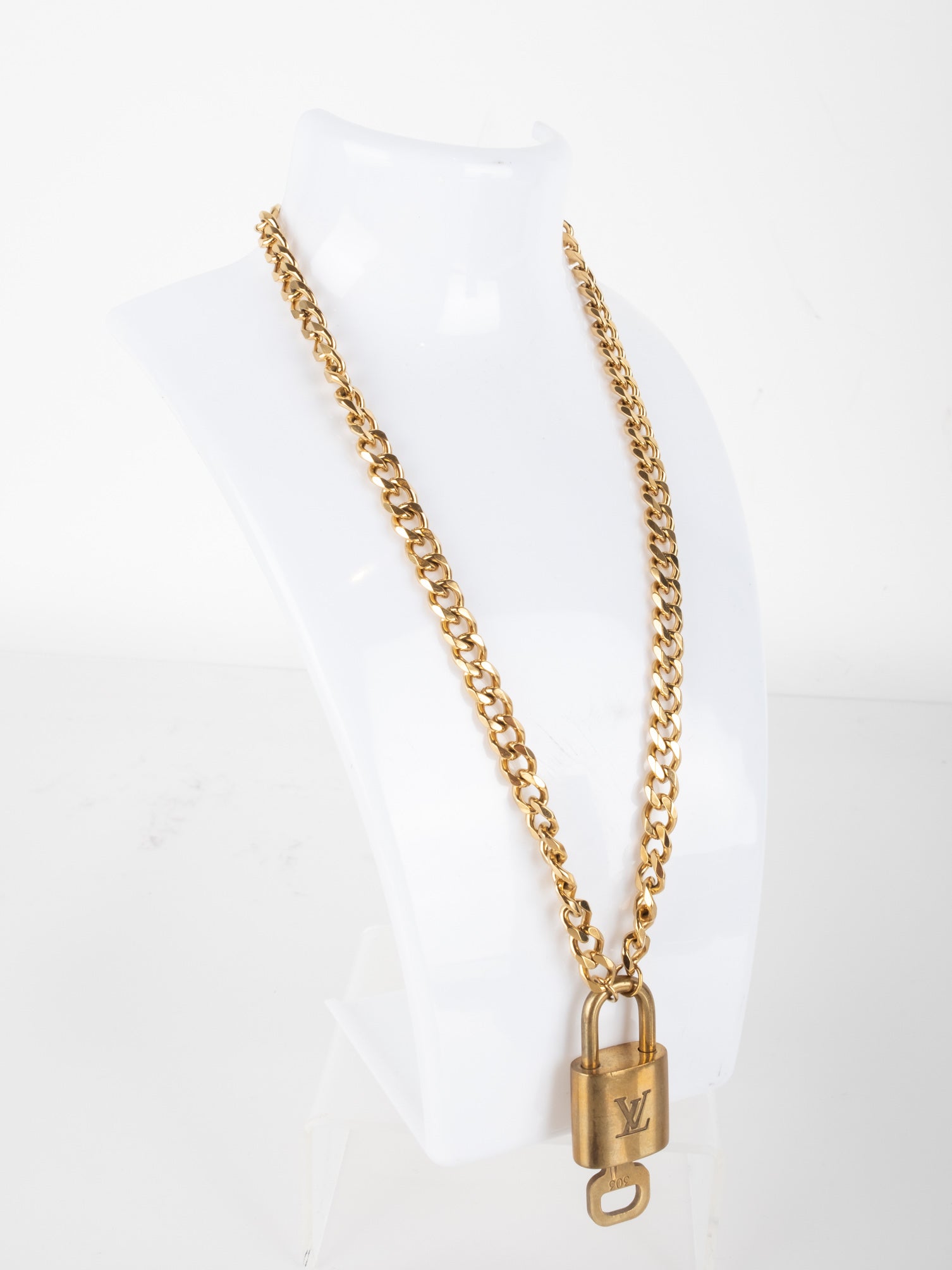 Louis Vuitton Necklaces