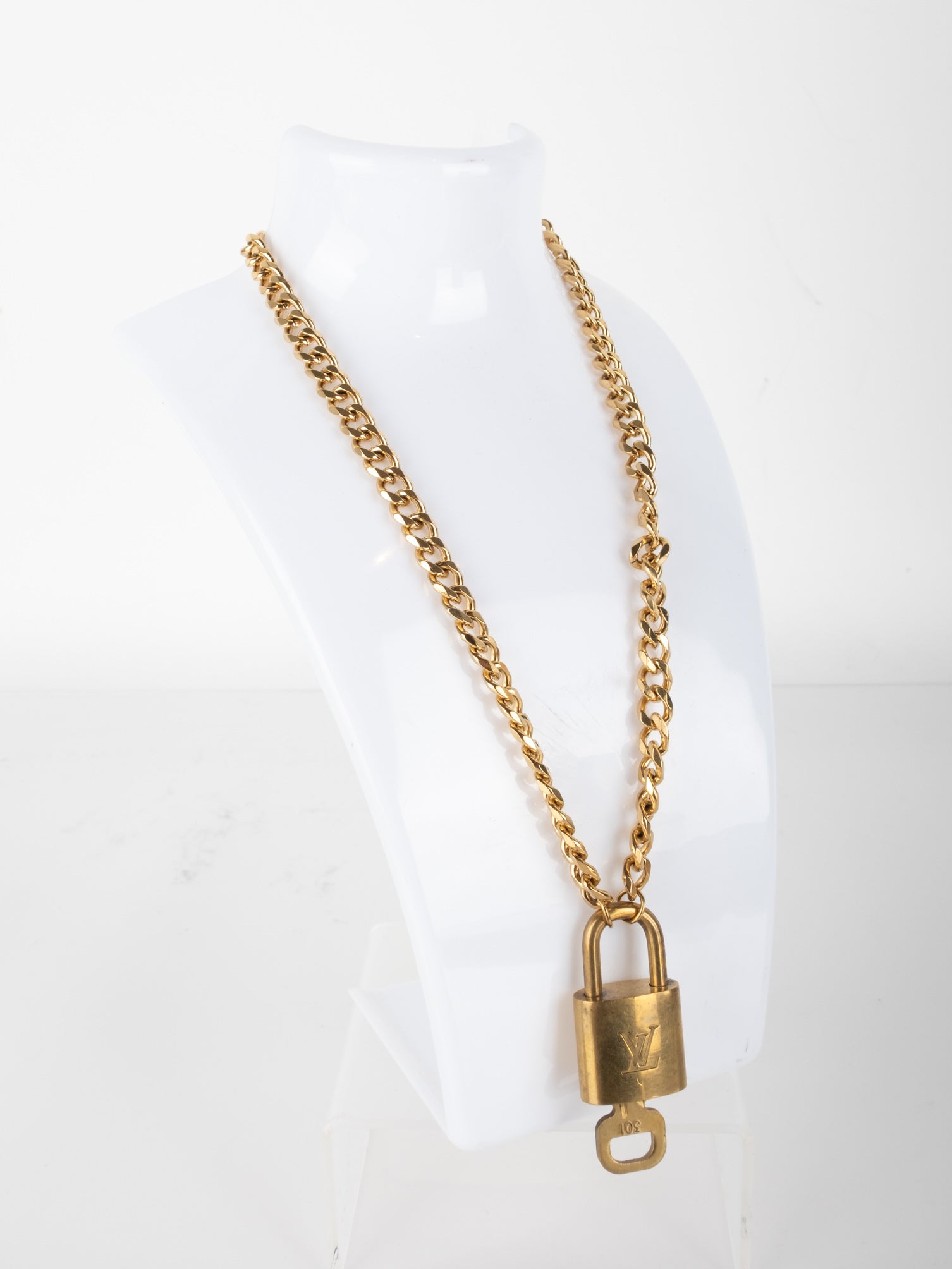 Louis Vuitton Necklaces