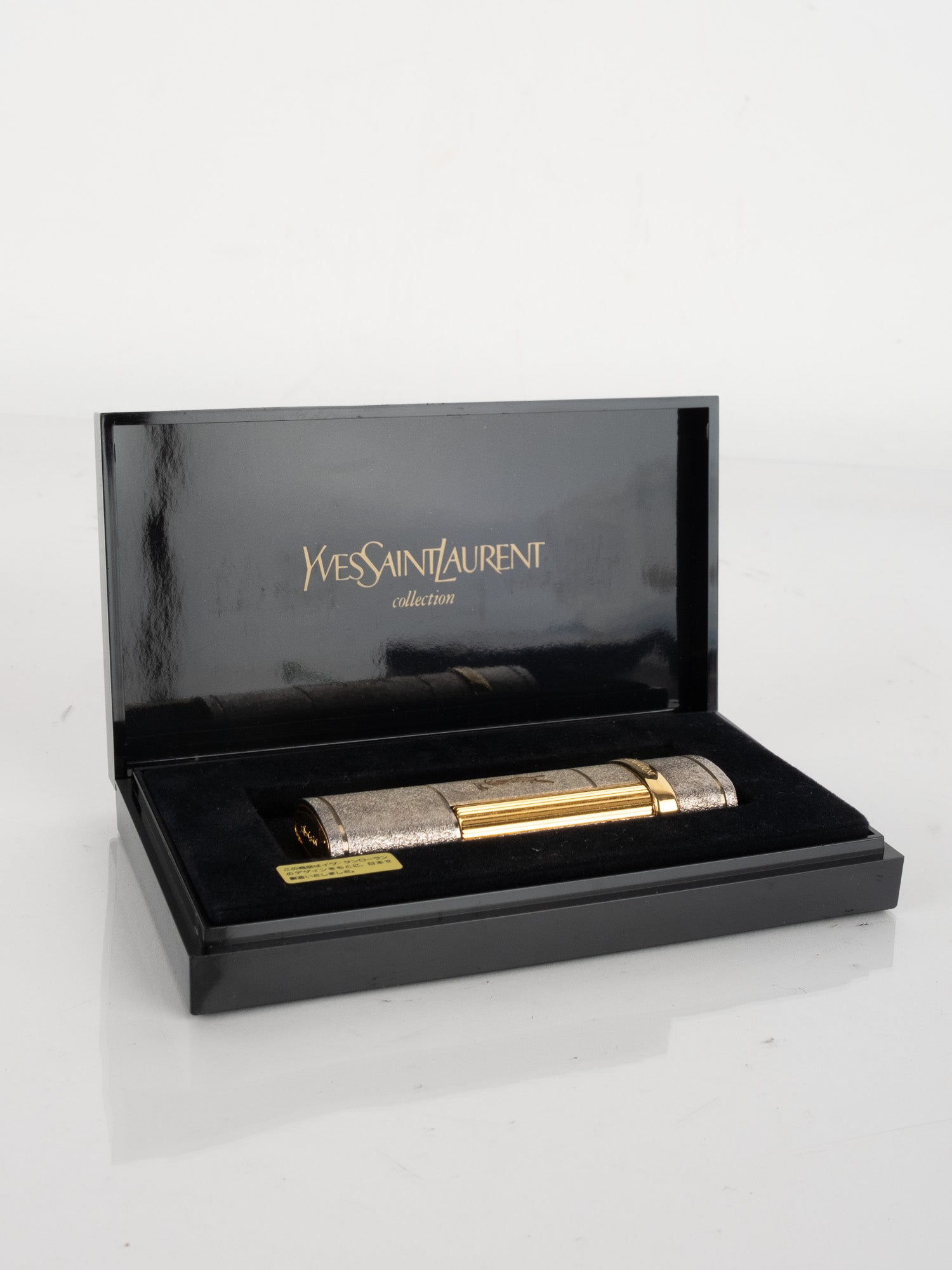 YVES SAINT LAURENT Lighter