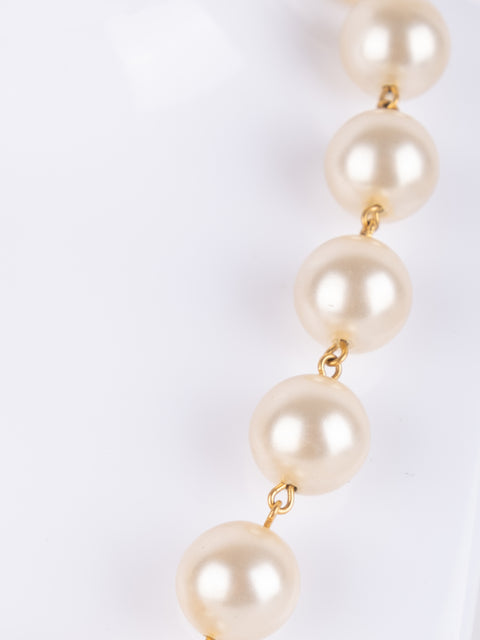 CHANEL Vintage Pearl Key Necklace by Karl Lagerfeld 1980s–1990s סופר נדיר להשגה