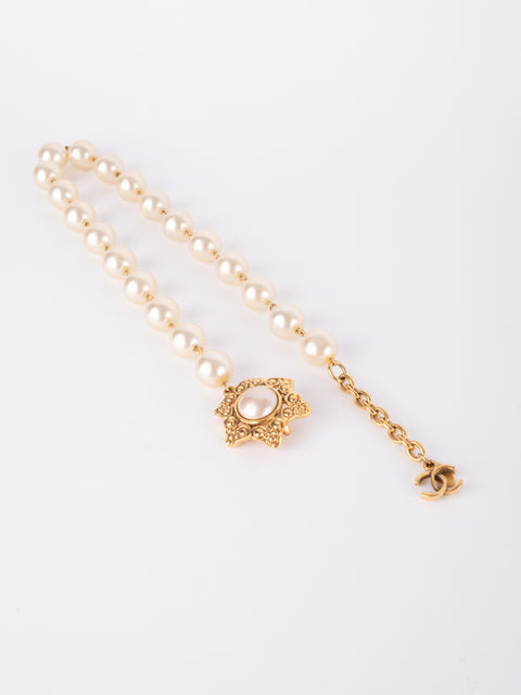 CHANEL Vintage Pearl Key Necklace by Karl Lagerfeld 1980s–1990s סופר נדיר להשגה