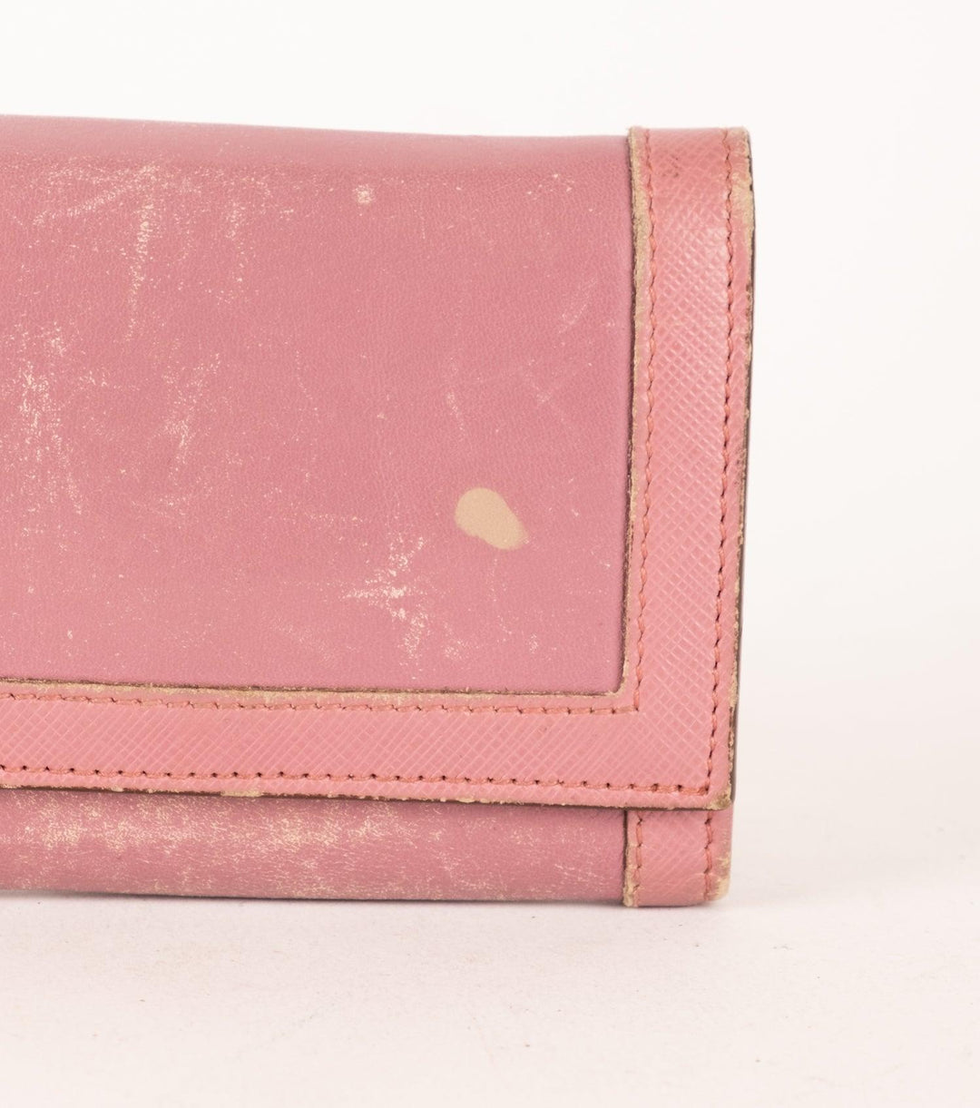 Pink Wallet - Volver