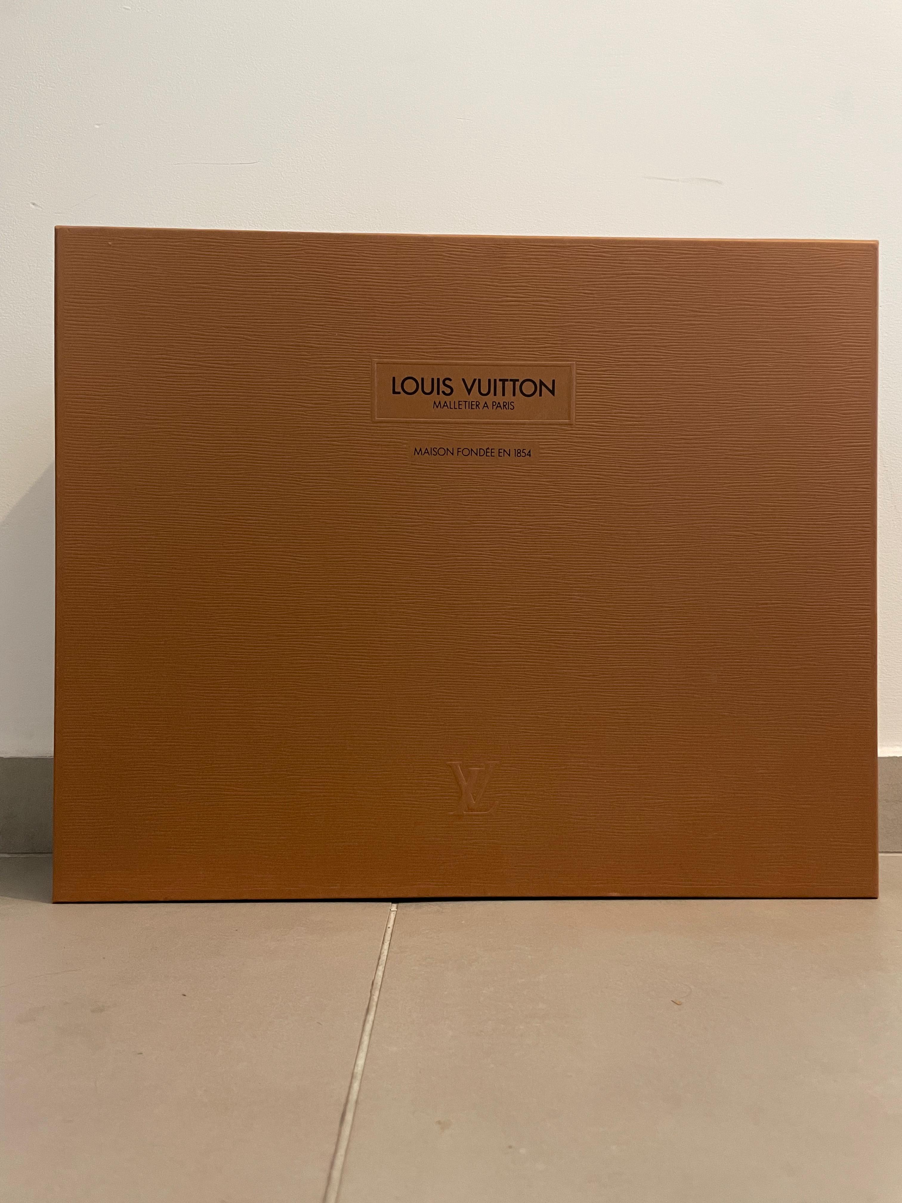 Louis Vuitton -  Box 50x40x14