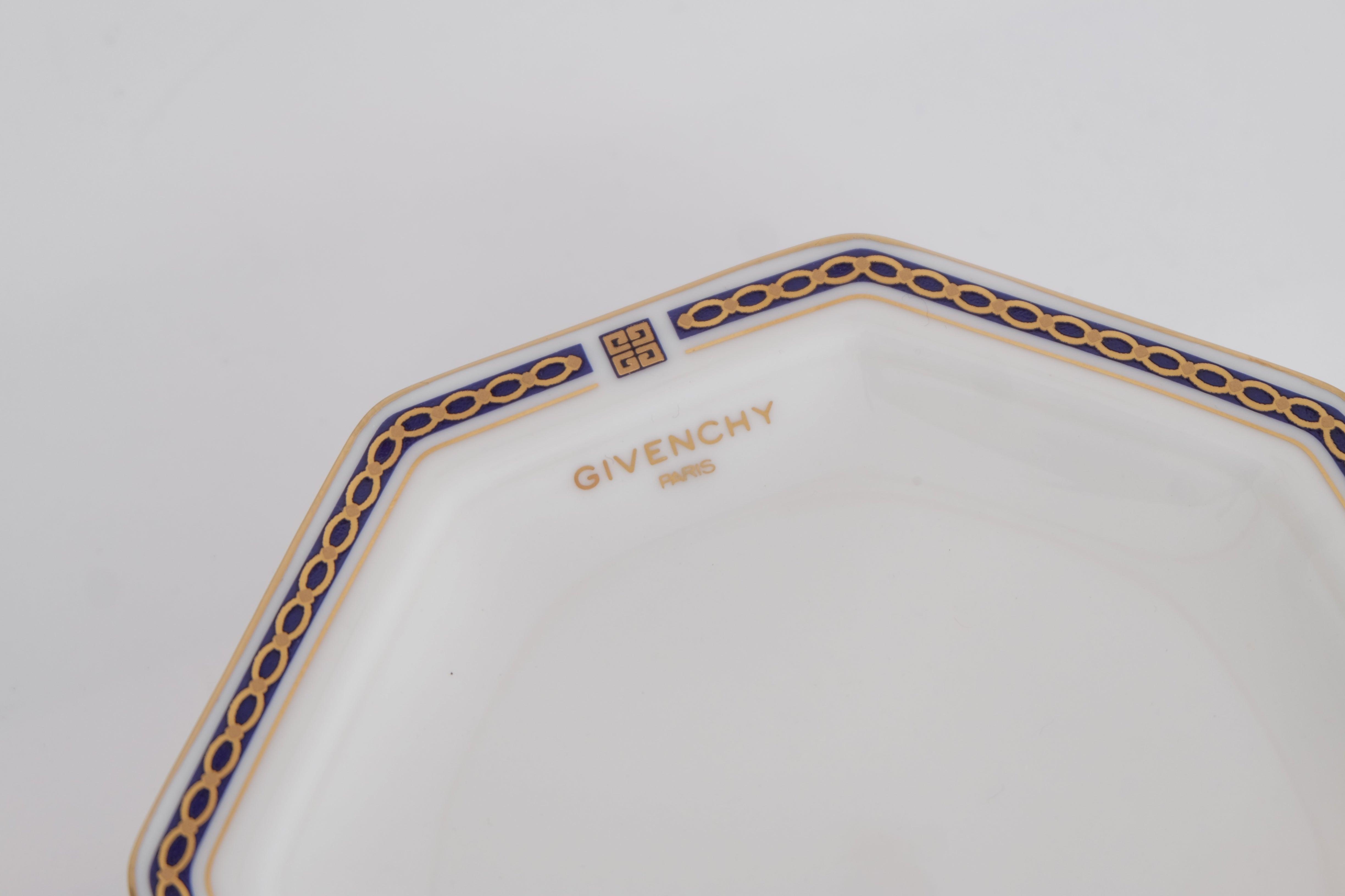 Octagon Shaped Porcelain Plate - Volver