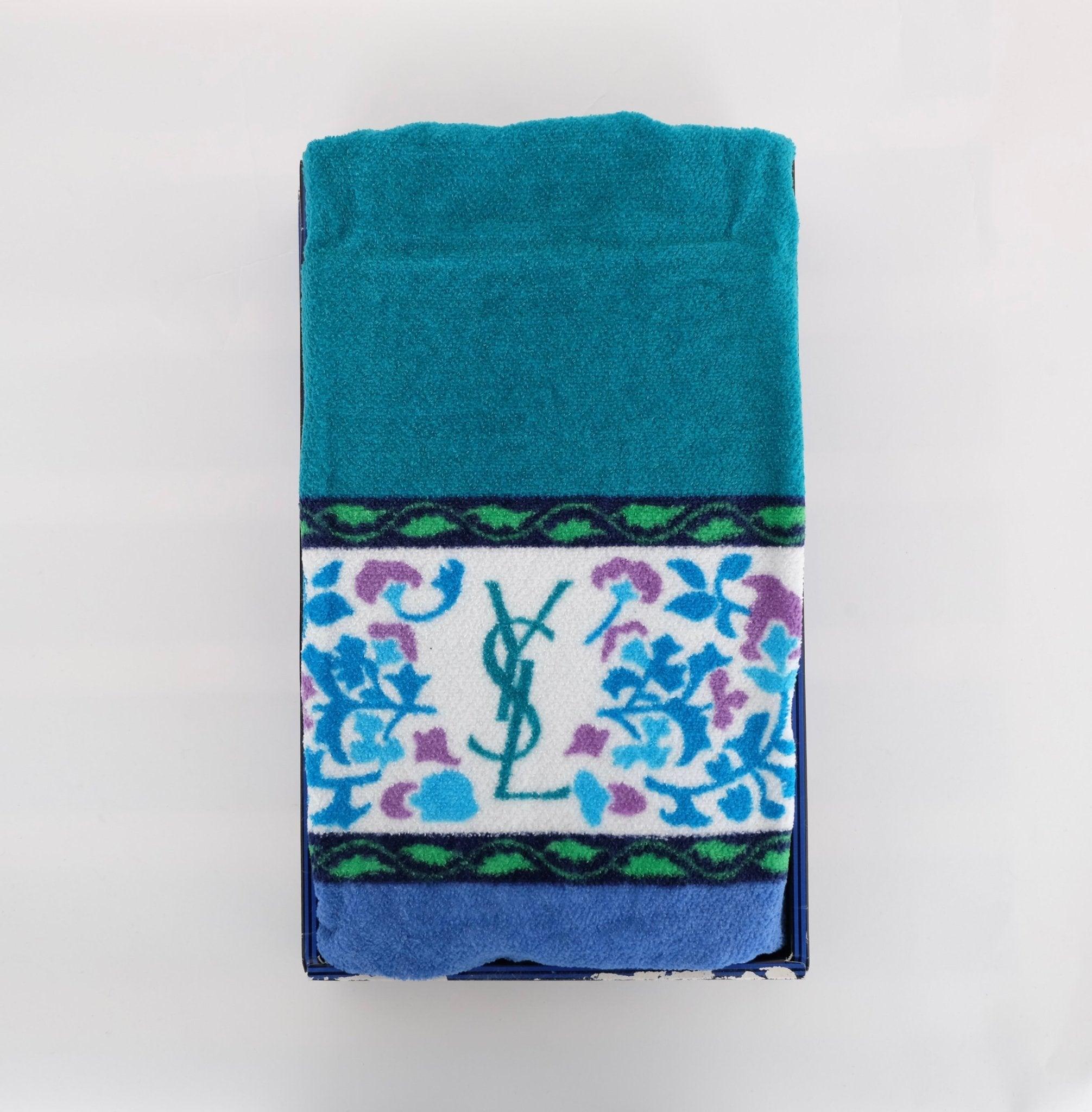 Vintage YSL Print Bath Towel - Volver